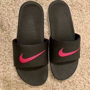 Women’s Nike slides